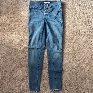 Levi's 311 Shaping Skinny Ankle